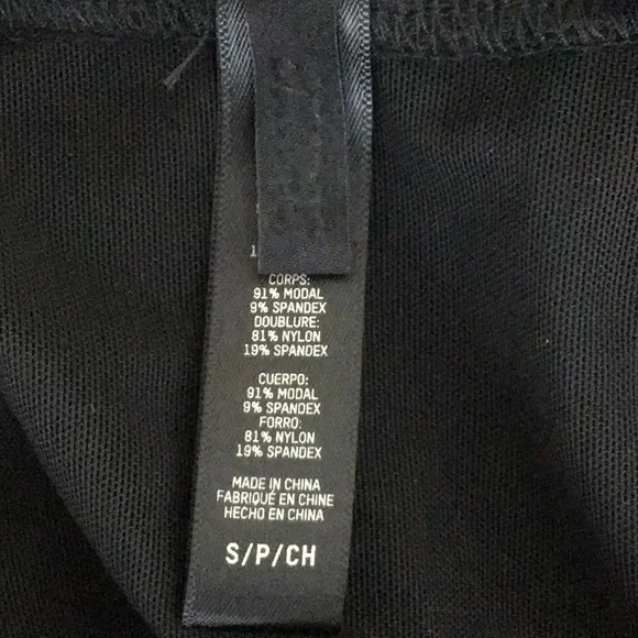 SKIMS Soft Lounge Lace Scoop Onesie | Onyx - Picture 8 of 11